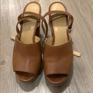 Micheal Kors Brown Leathwr Heels